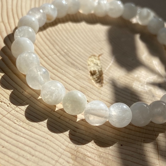 Moonstone Beaded Bracelet - Picture 4 of 4